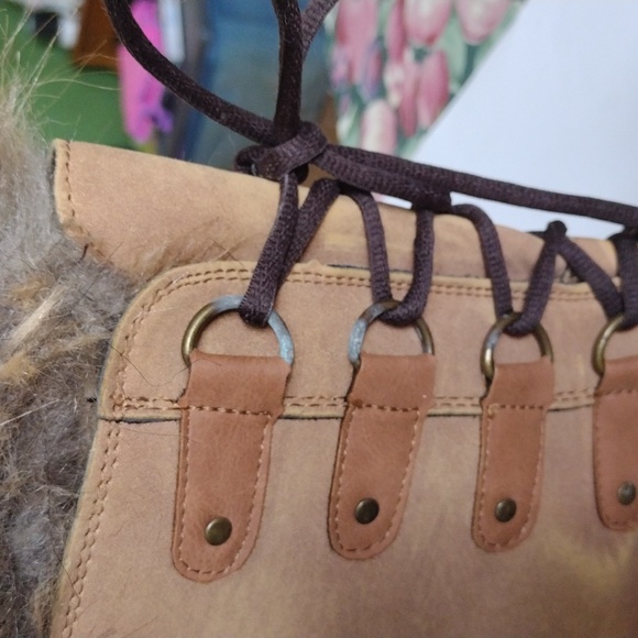 Esprit duck hunting style lined in faux fur boots - Picture 6 of 7